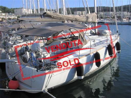 3 saling boats Jeanneau sold